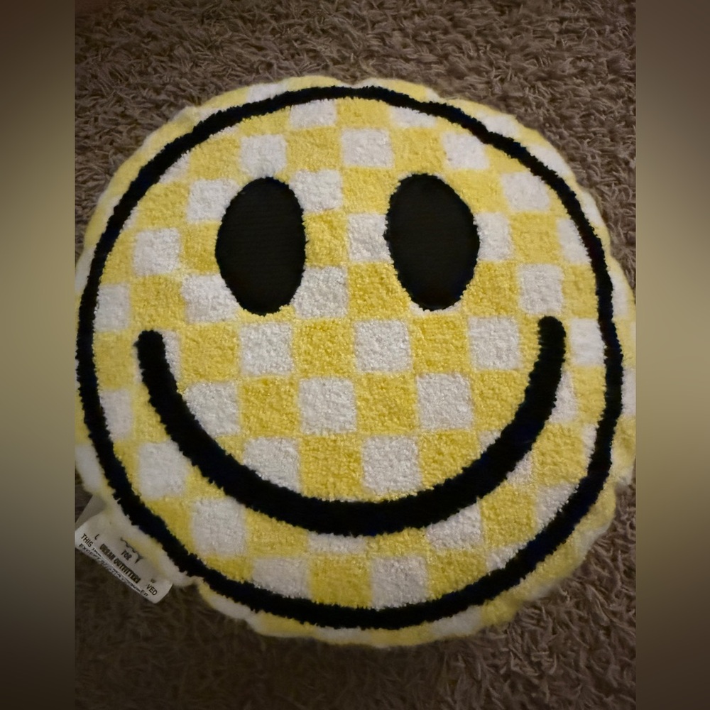 Yellow and White Smiley Face pillow with built in Bluetooth Speaker